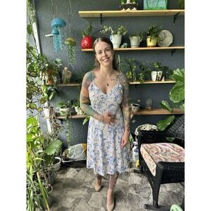 Diane Von Furstenberg Silk Midi Dress With Pleated Details‎ Size 10 Multi Media